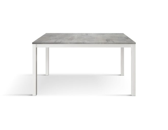 Tavolo RAVENNA in legno finitura grigio cemento e struttura in metallo bianco 110x68 cm